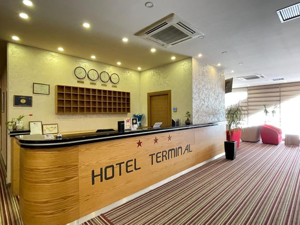 Hotel Terminal Tirana Esterno foto