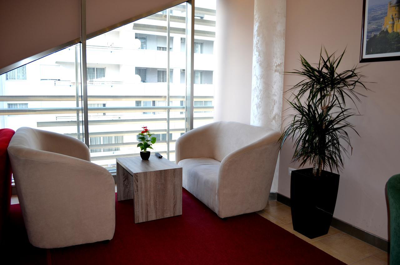 Hotel Terminal Tirana Esterno foto